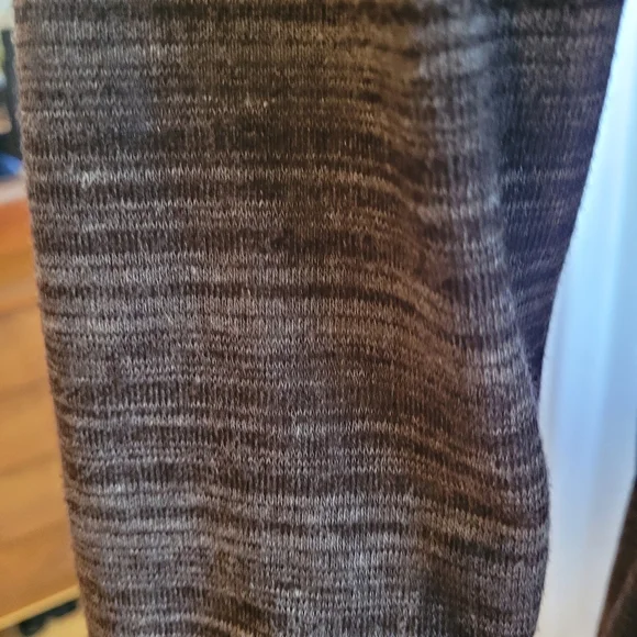 Sweater - Picture 2 of 6